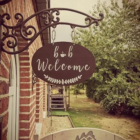 Entre Monts Et Collines Et En Option Bed & Breakfast