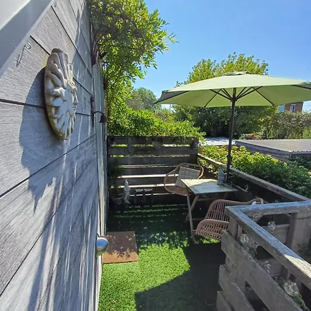 Entre Monts Et Collines Et En Option Bed & Breakfast