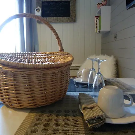 Entre Monts Et Collines Et En Option Mont-de-l'Enclus