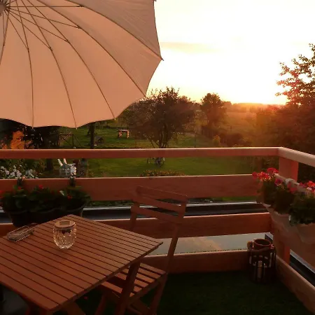 Entre Monts Et Collines Et En Option Mont-de-l'Enclus